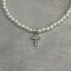 Pearl and diamond cross WMNS2